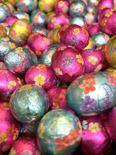 OVICINI FLOREALI ASSORTITI CON CIOCCOLAT